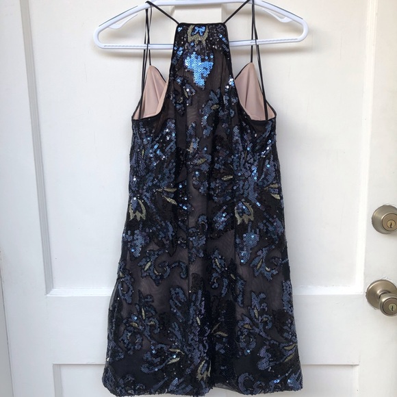 💙 SEQUIN BLUE MINI DRESS - Picture 5 of 6